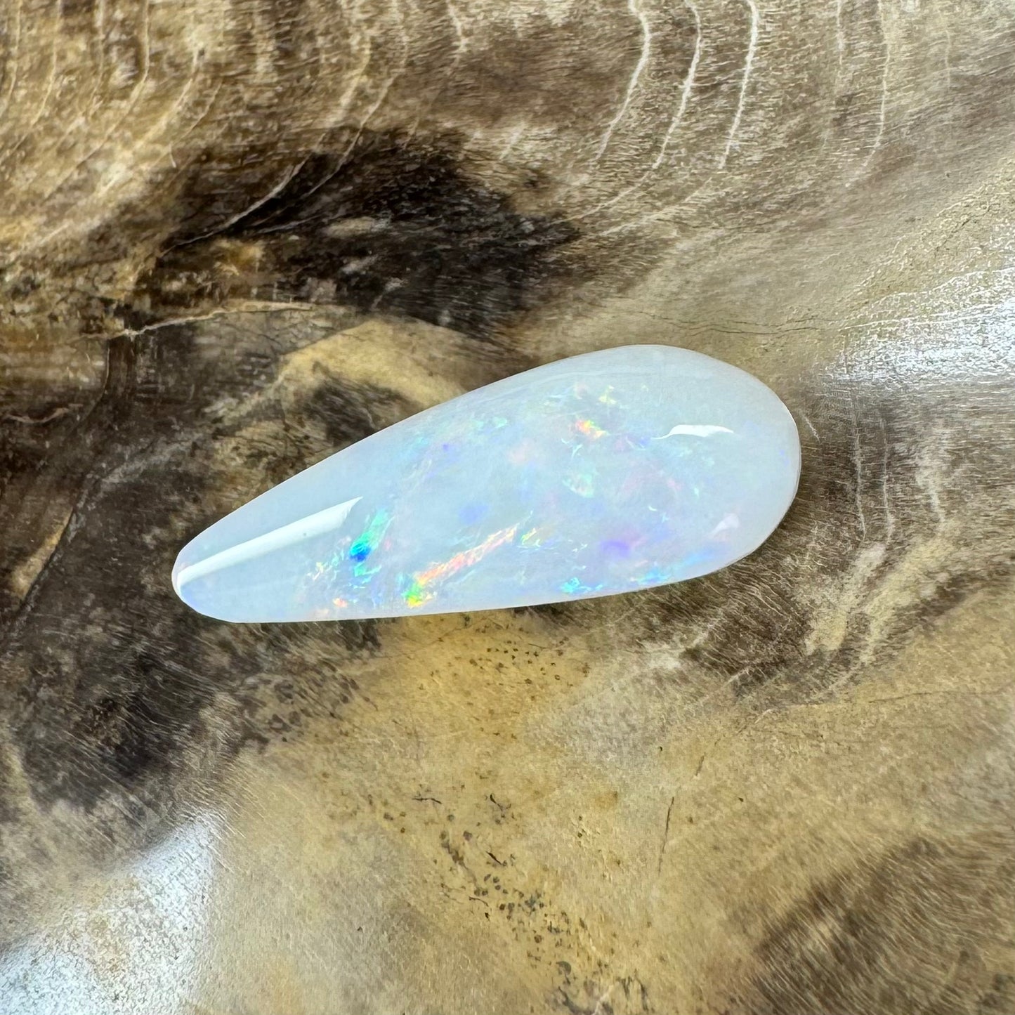 Hand-Cut Solid Coober Pedy Opal 2.0carat