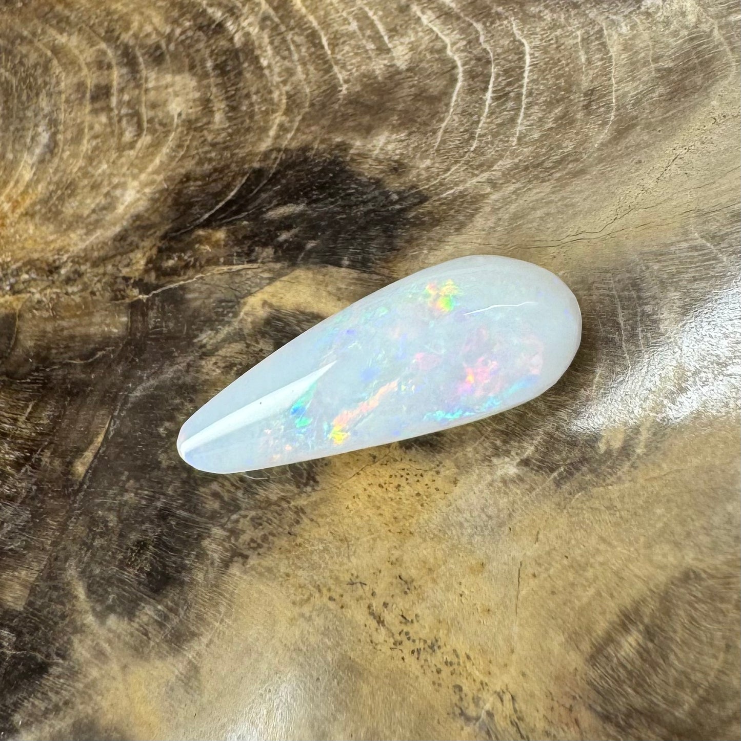 Hand-Cut Solid Coober Pedy Opal 2.0carat