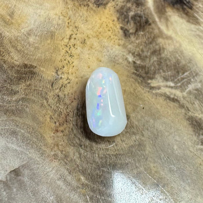 Hand-Cut Solid Lightning Ridge Opal 0.7carat