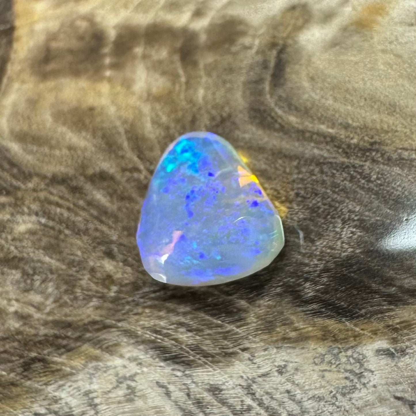 Hand-Cut Solid Lightning Ridge Opal 1.1carat