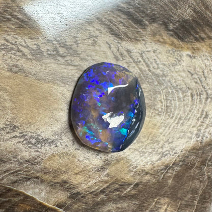 Hand-Cut Solid Lightning Ridge Opal 1.5carat