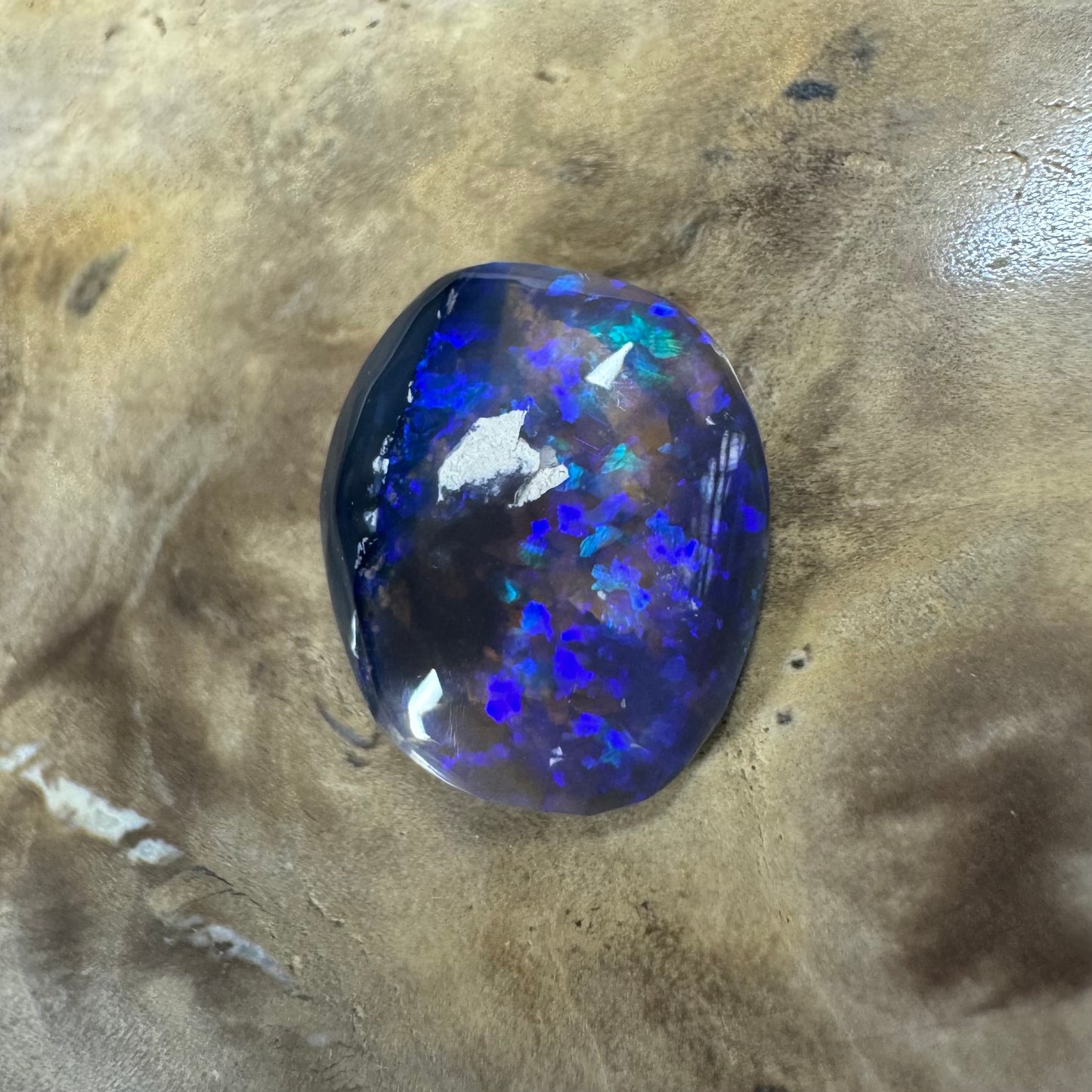 Hand-Cut Solid Lightning Ridge Opal 1.5carat