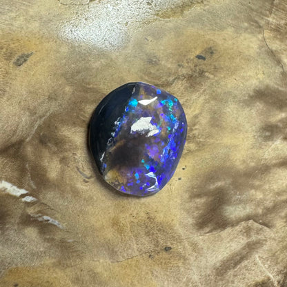 Hand-Cut Solid Lightning Ridge Opal 1.5carat