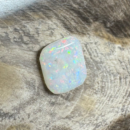 Hand-Cut Solid Coober Pedy Opal 0.9carat