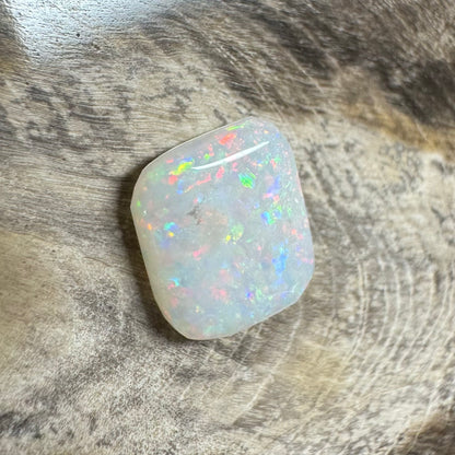 Hand-Cut Solid Coober Pedy Opal 0.9carat