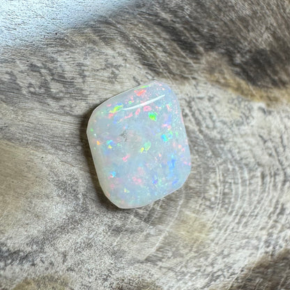 Hand-Cut Solid Coober Pedy Opal 0.9carat