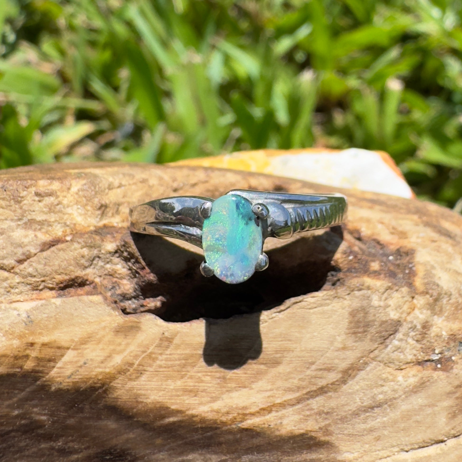 Starcke Tidal Line – 1.1ct Queensland Boulder Opal Ring