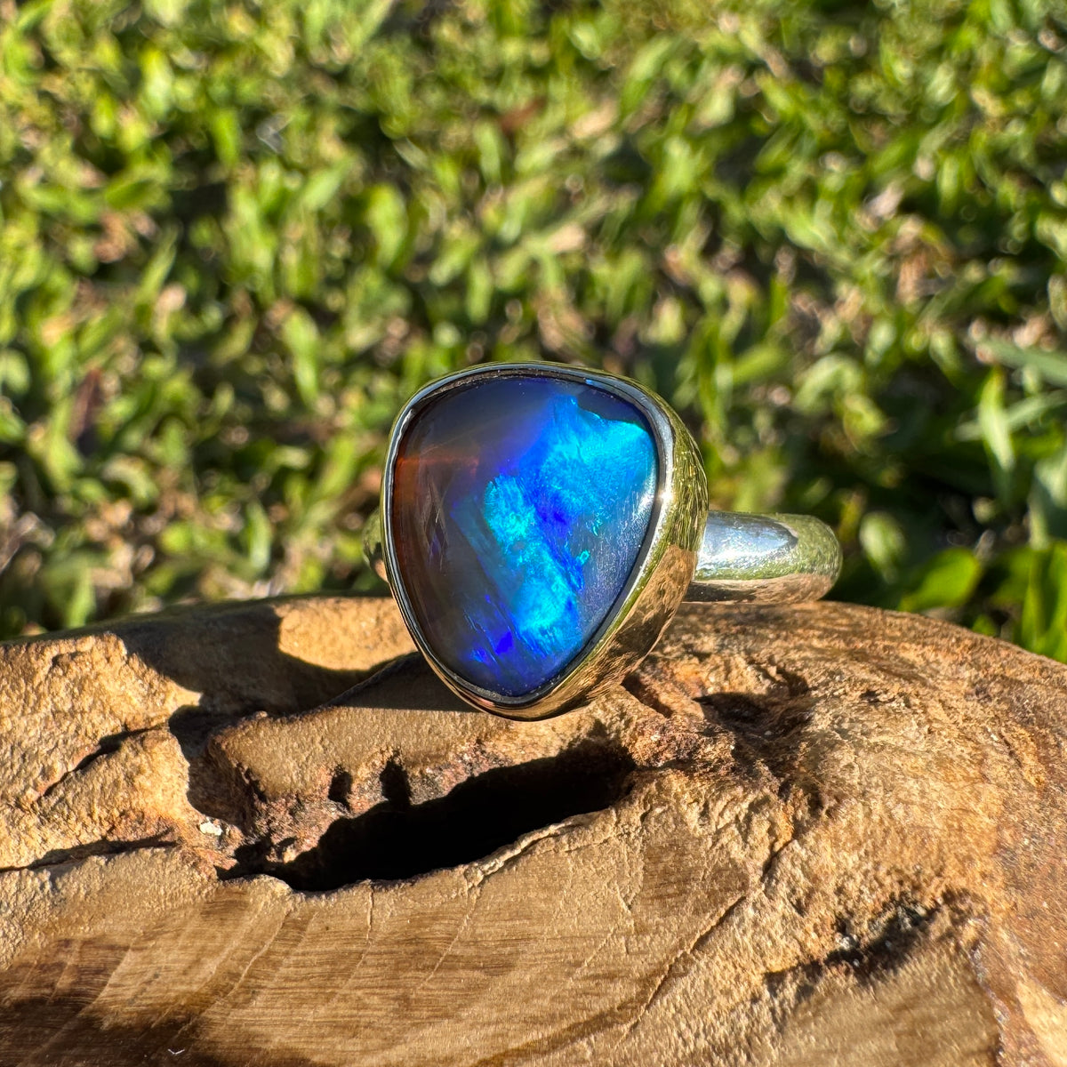 5.4ct Lightning Ridge Dark Crystal Opal Ring ~ 'Grampians Gold' | Two-Tone 9ct Yellow Gold & 925 Sterling Silver | Solid Australian Opal