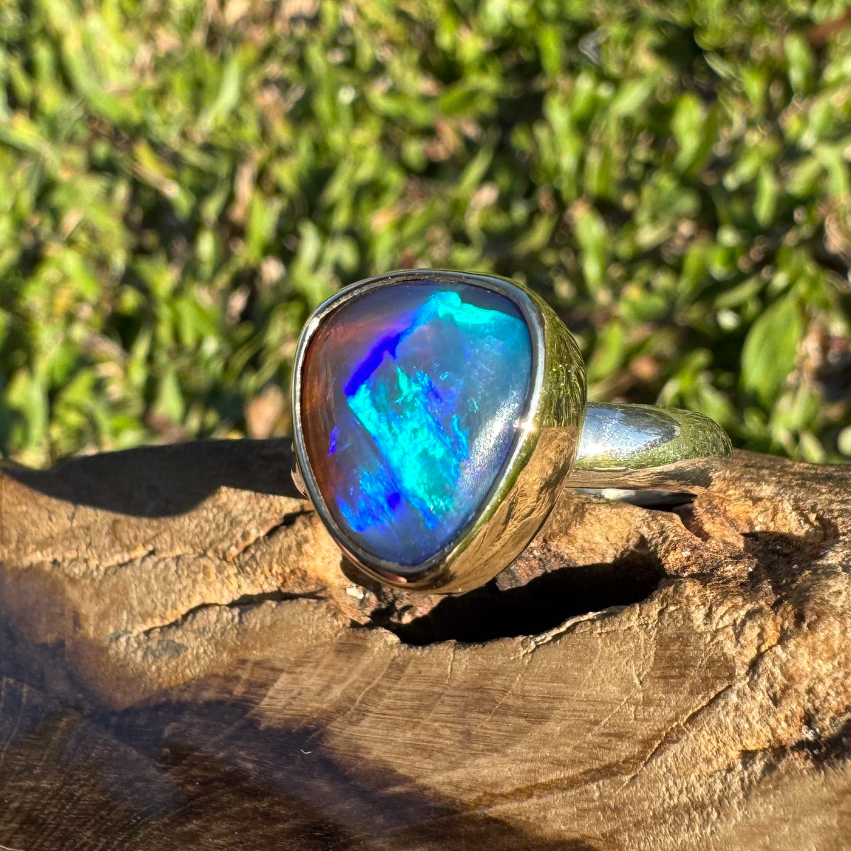 5.4ct Lightning Ridge Dark Crystal Opal Ring ~ 'Grampians Gold' | Two-Tone 9ct Yellow Gold & 925 Sterling Silver | Solid Australian Opal