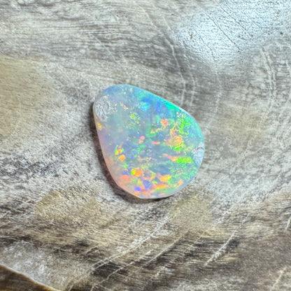 Hand-Cut Solid Lightning Ridge Semi Black Opal 0.4carat