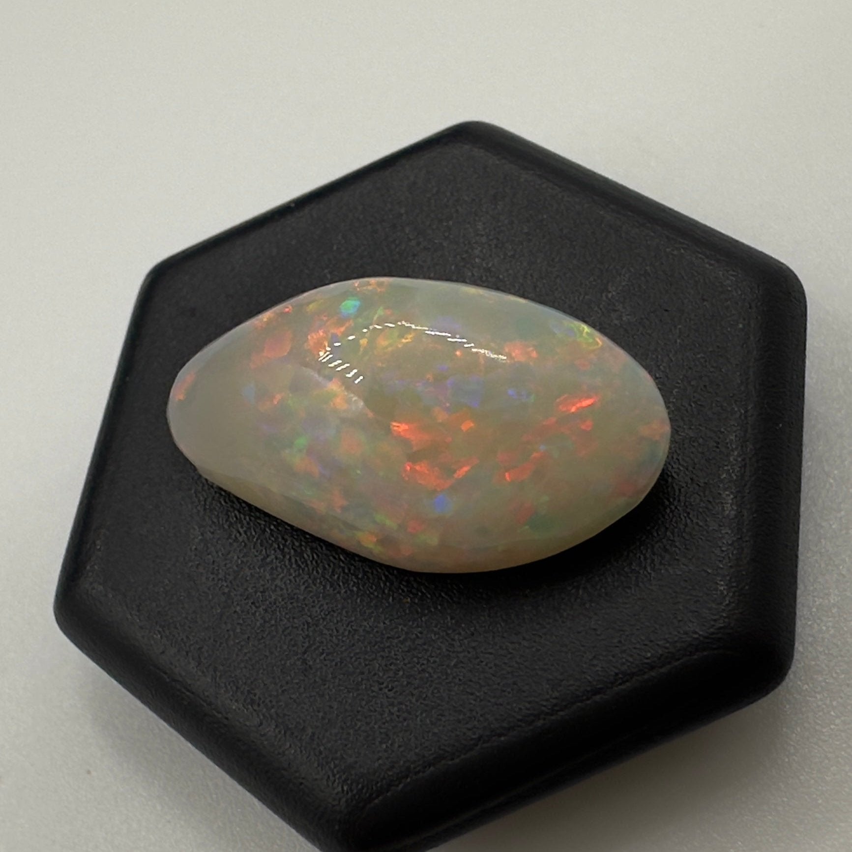 Australian Coober Pedy Opal 3.5carat Solid Hand Cut Luxury - Iona Opal Australia