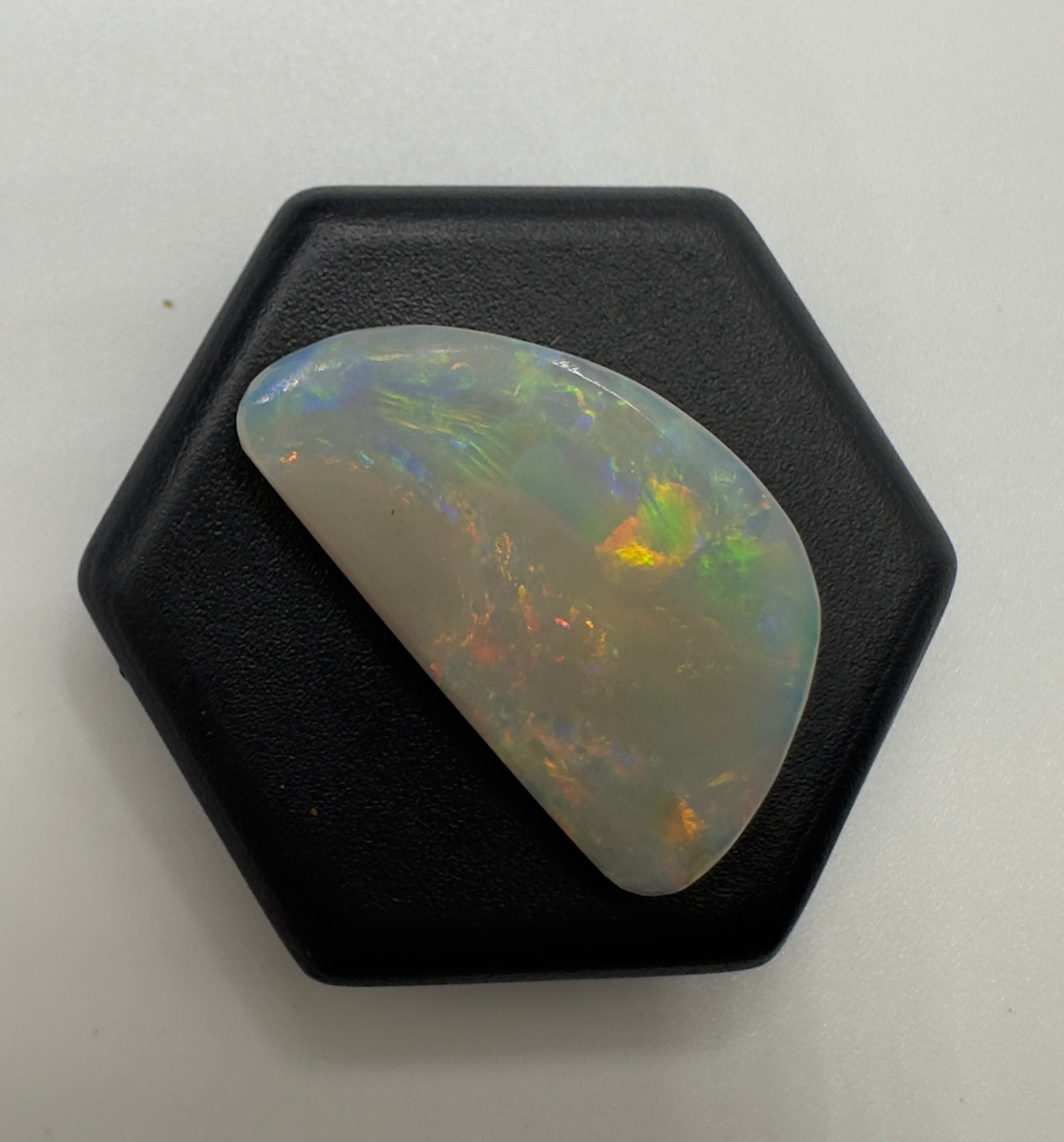 Australian Lightning Ridge Semi Black Opal 3.0carat Solid Hand Cut Luxury - Iona Opal Australia