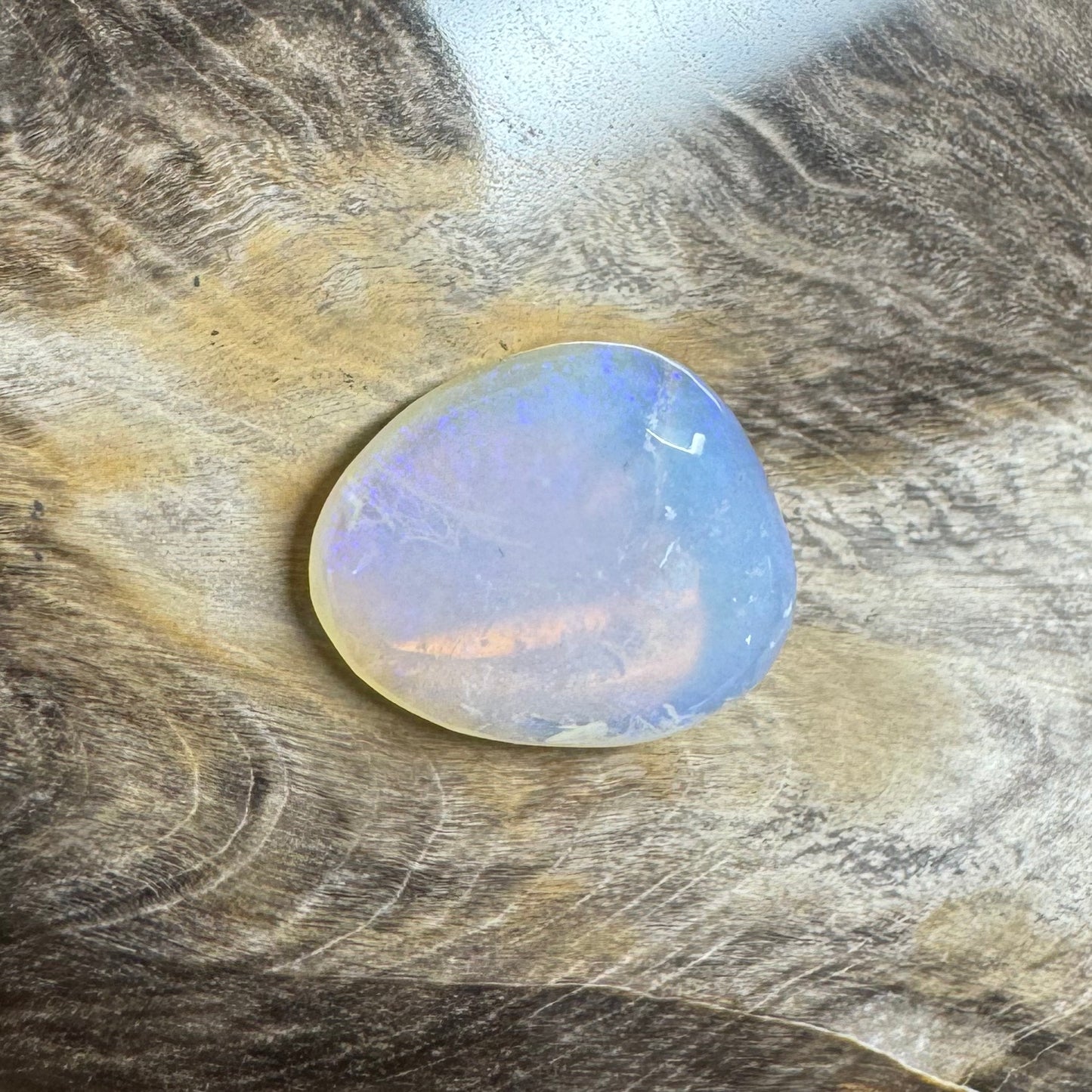 Hand-Cut Solid Lightning Ridge Opal 4.7carat