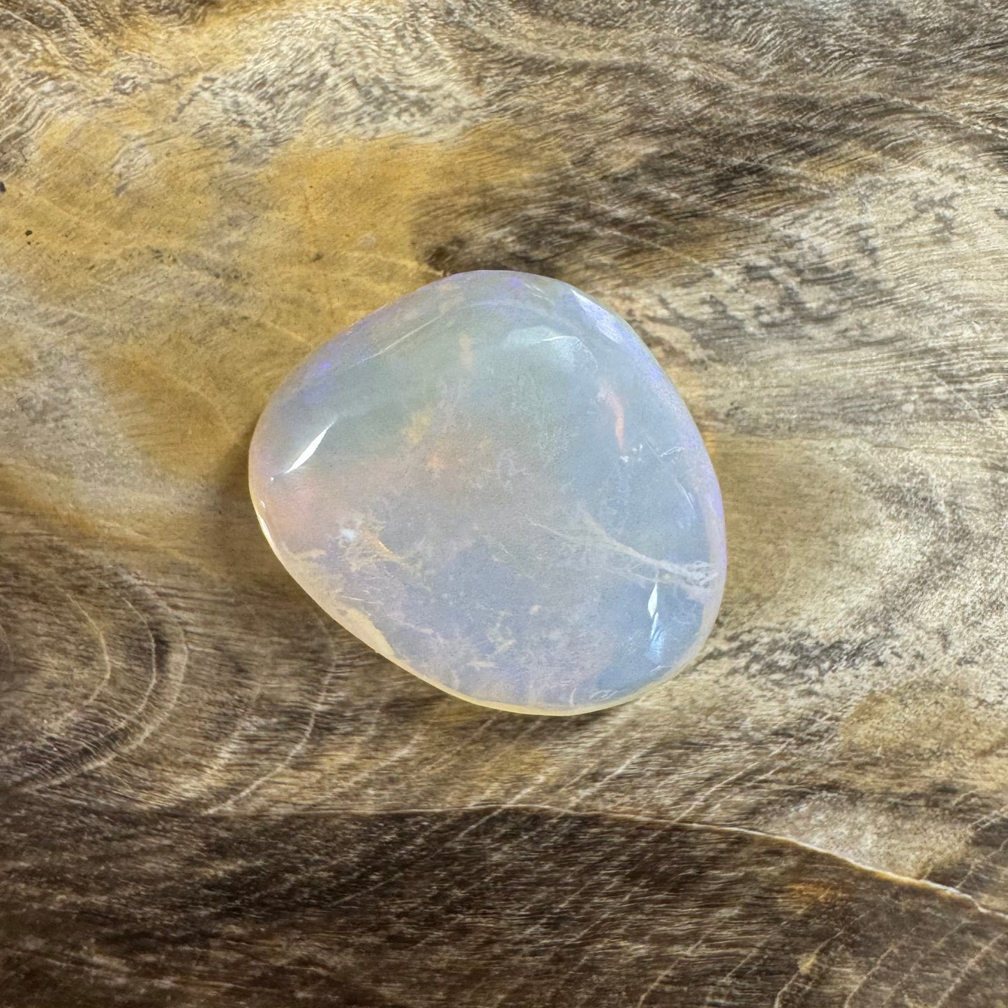 Hand-Cut Solid Lightning Ridge Opal 4.7carat