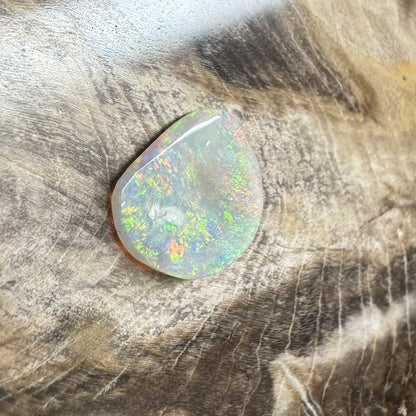 Hand-Cut Solid Lightning Ridge Opal 1.2carat