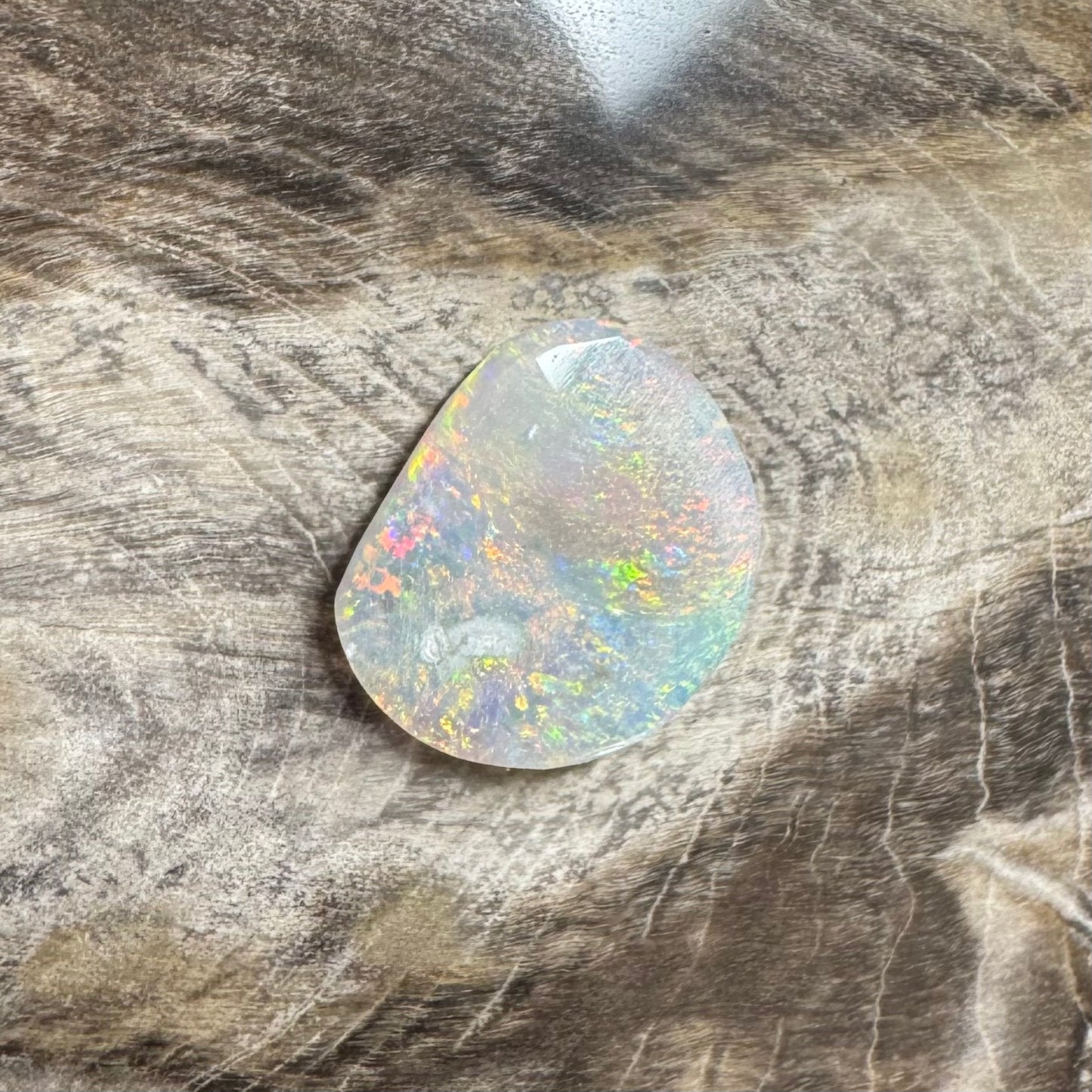 Hand-Cut Solid Lightning Ridge Opal 1.2carat