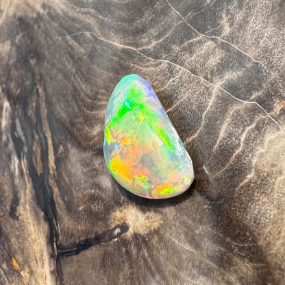 Hand-Cut Solid Lightning Ridge Opal 1.5carat