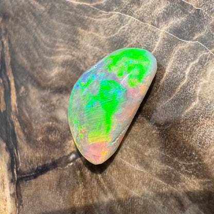 Hand-Cut Solid Lightning Ridge Opal 1.5carat