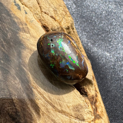 Queensland Boulder Opal 9.5carat Solid Hand-Cut Luxury