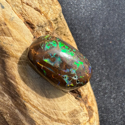 Queensland Boulder Opal 9.5carat Solid Hand-Cut Luxury