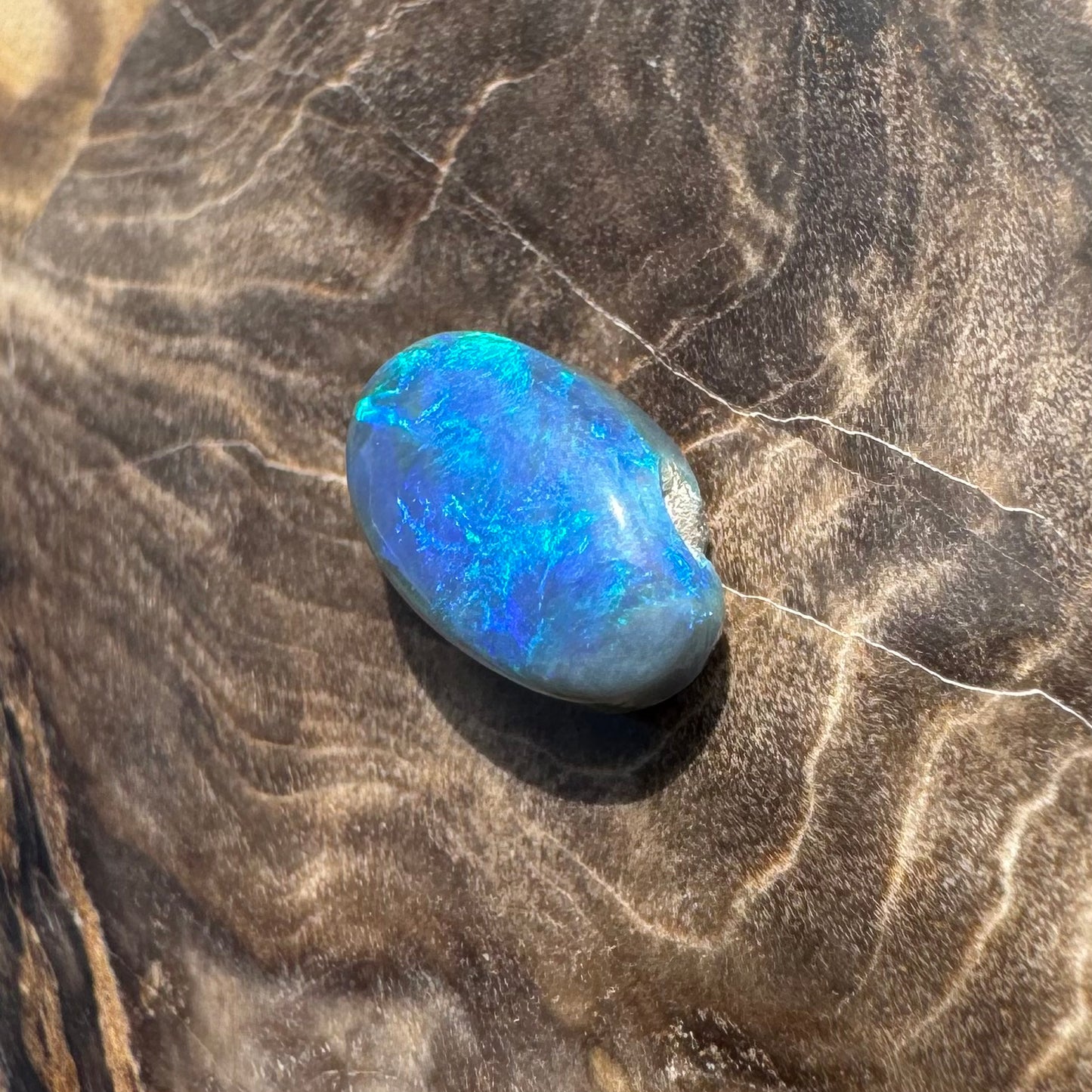 Hand-Cut Solid Lightning Ridge Black Opal 1.1carat