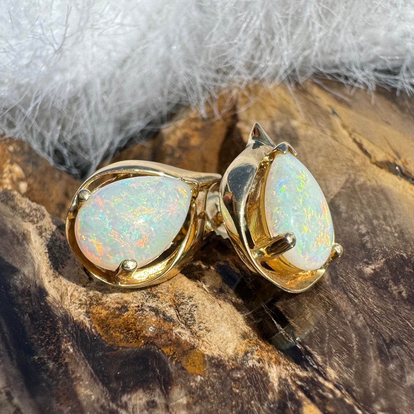 14ct Solid Gold Coober Pedy Opal Earrings