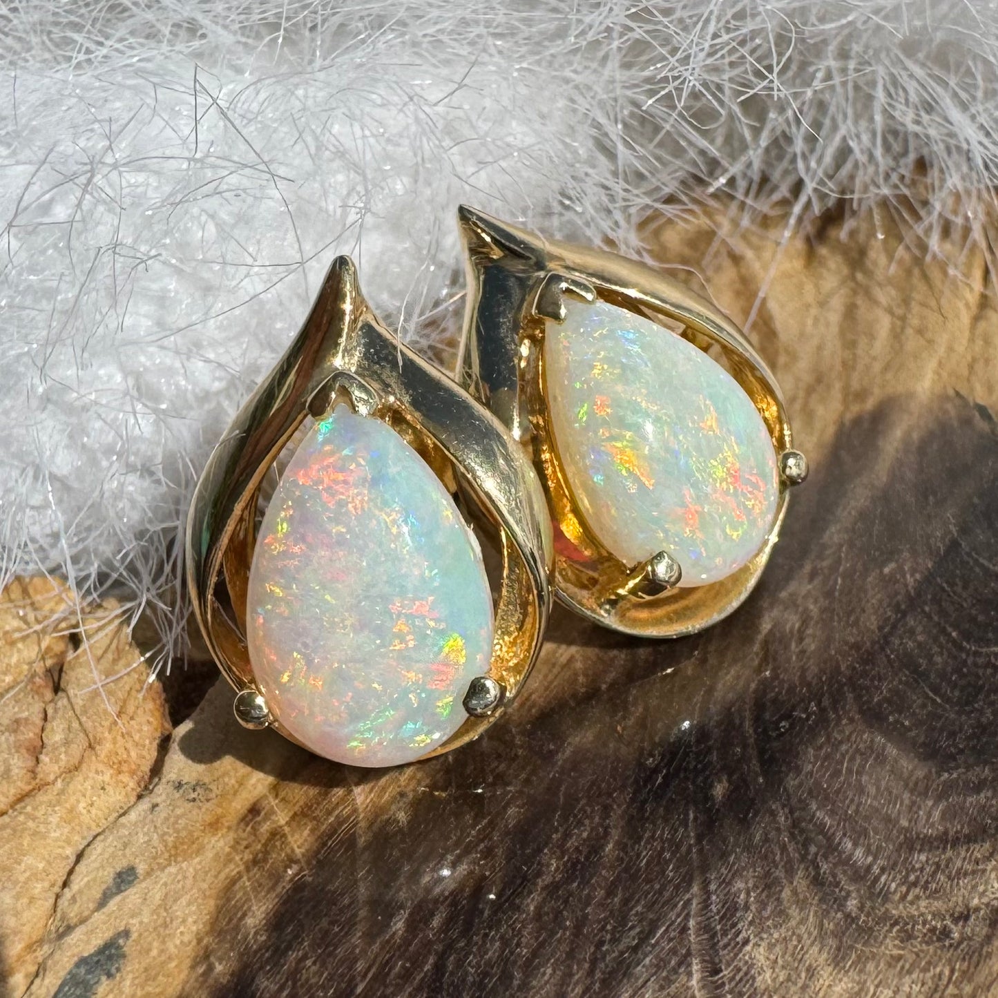 14ct Solid Gold Coober Pedy Opal Earrings