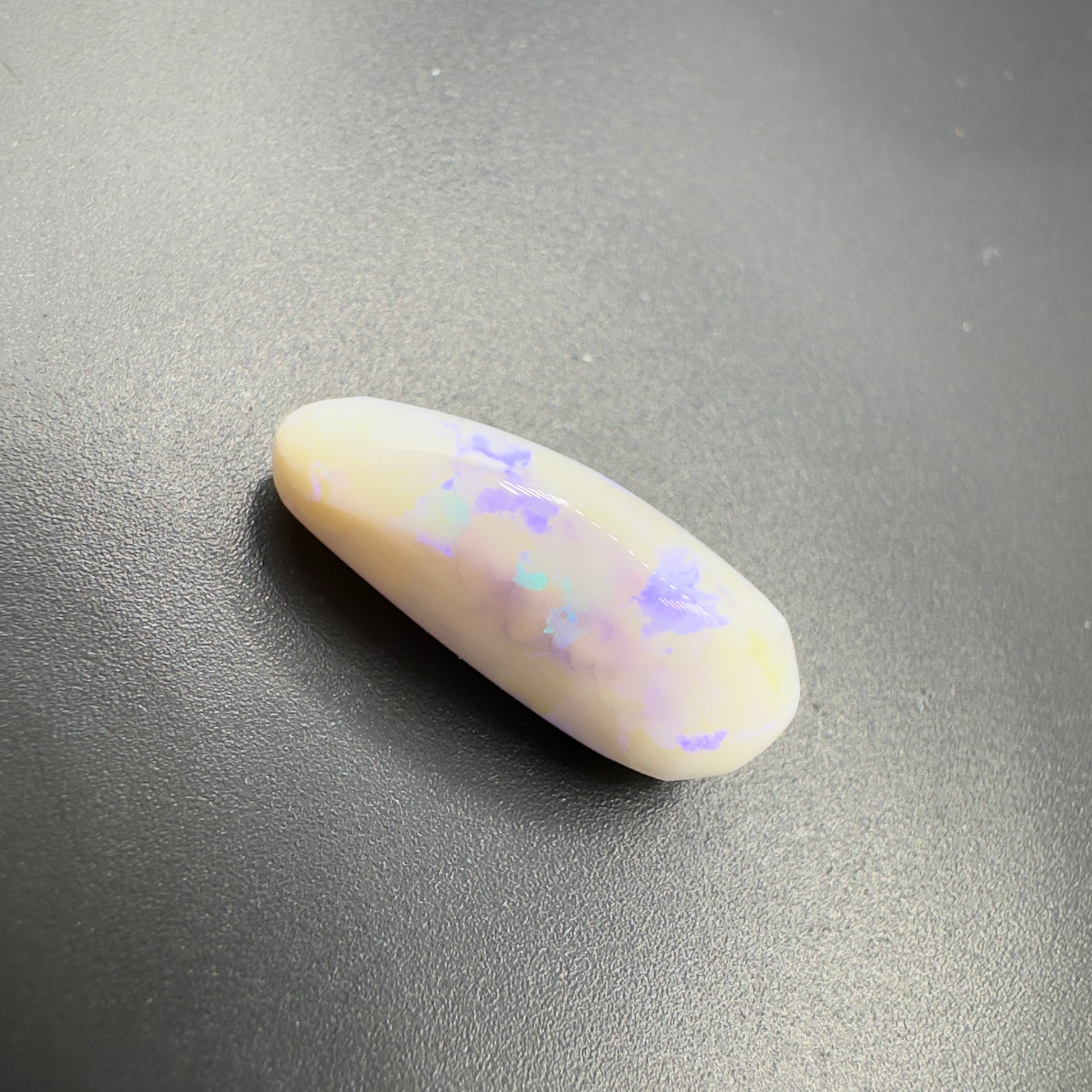 Lightning Ridge White Opal 3.6carat Solid Hand-Cut Luxury