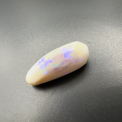 Lightning Ridge White Opal 3.6carat Solid Hand-Cut Luxury