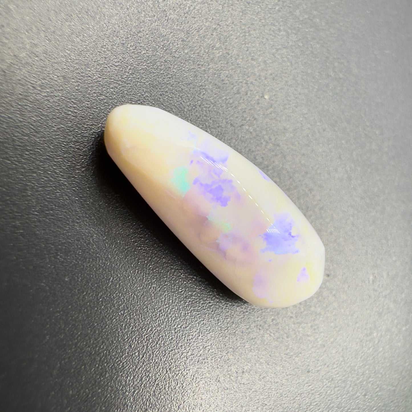 Lightning Ridge White Opal 3.6carat Solid Hand-Cut Luxury