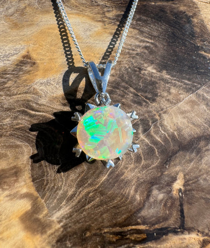 2.5ct Solid Lightning Ridge Opal Sterling Silver Pendant