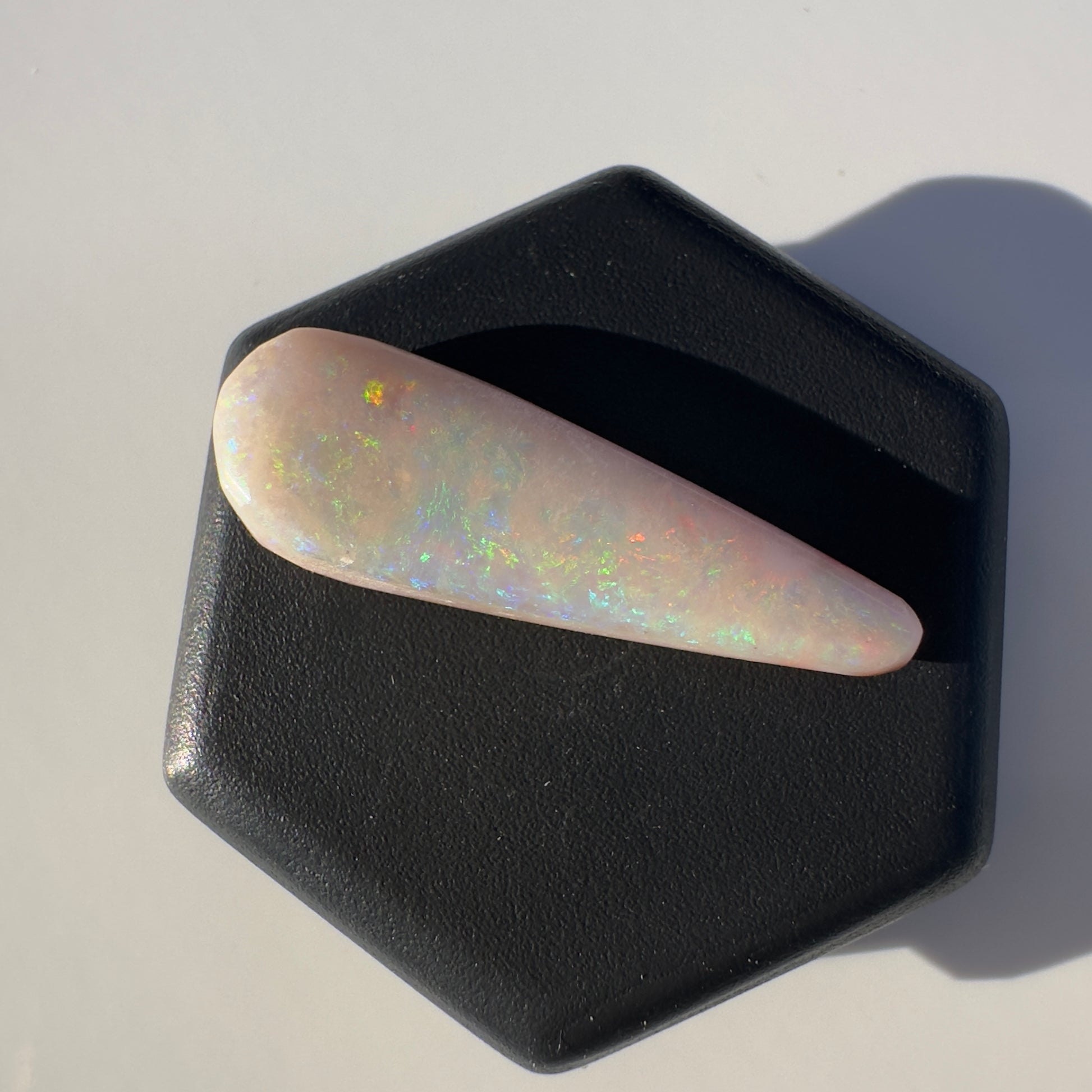 Coober Pedy Opal 2.6carat Solid Hand-Cut Luxury - Iona Opal Australia