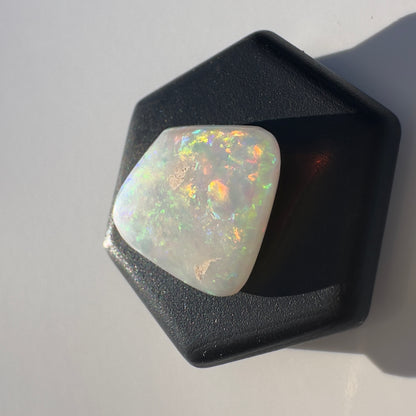 Coober Pedy Opal 5.0carat Solid Hand-Cut Luxury