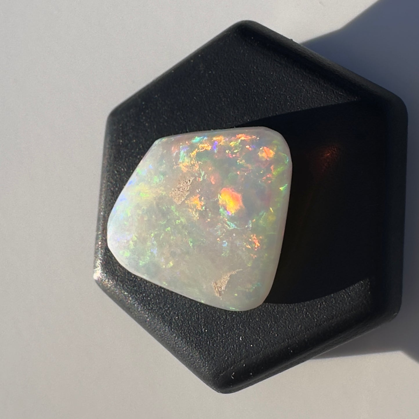 Coober Pedy Opal 5.0carat Solid Hand-Cut Luxury