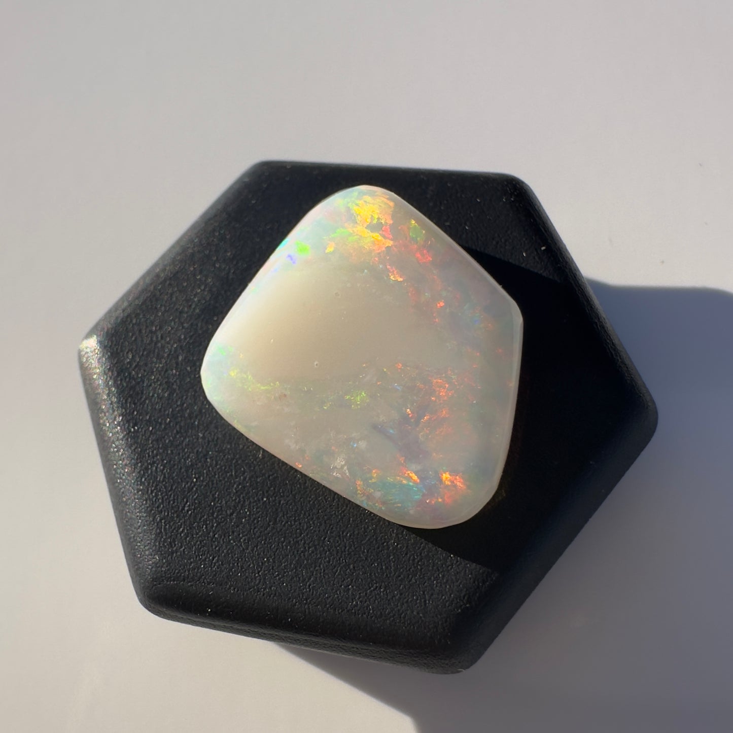 Coober Pedy Opal 5.0carat Solid Hand-Cut Luxury