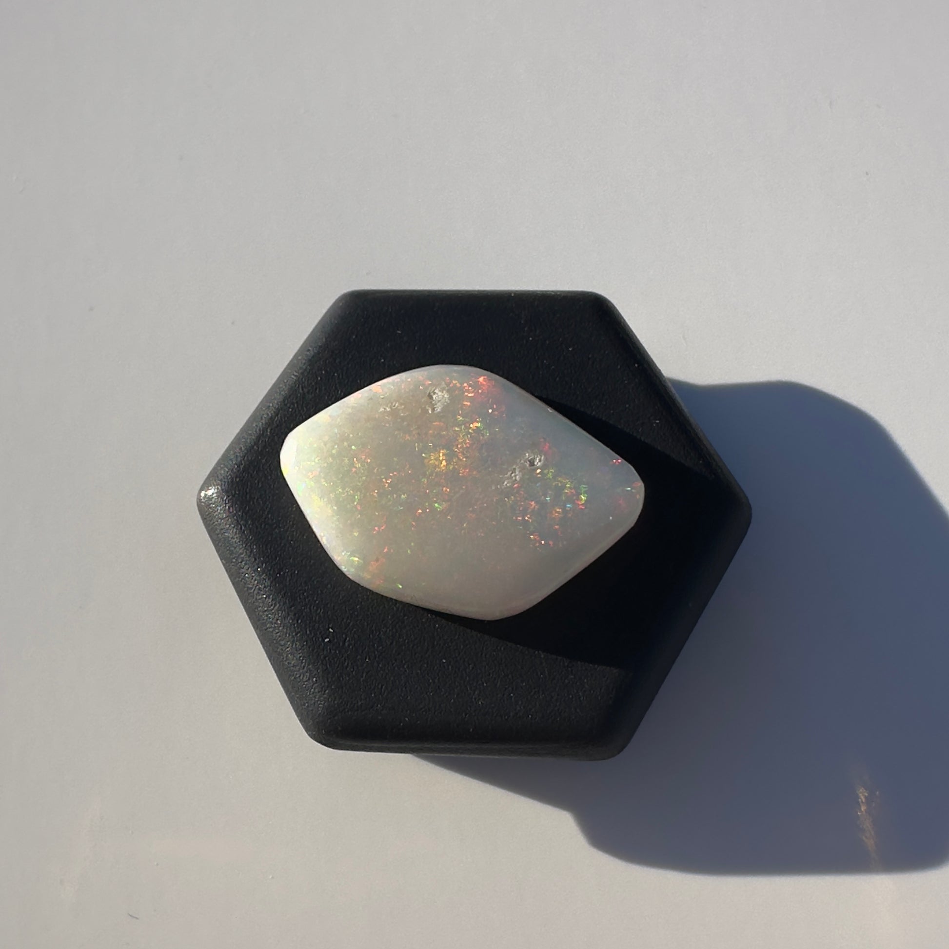 Coober Pedy Opal 4.8carat Solid Hand-Cut Luxury