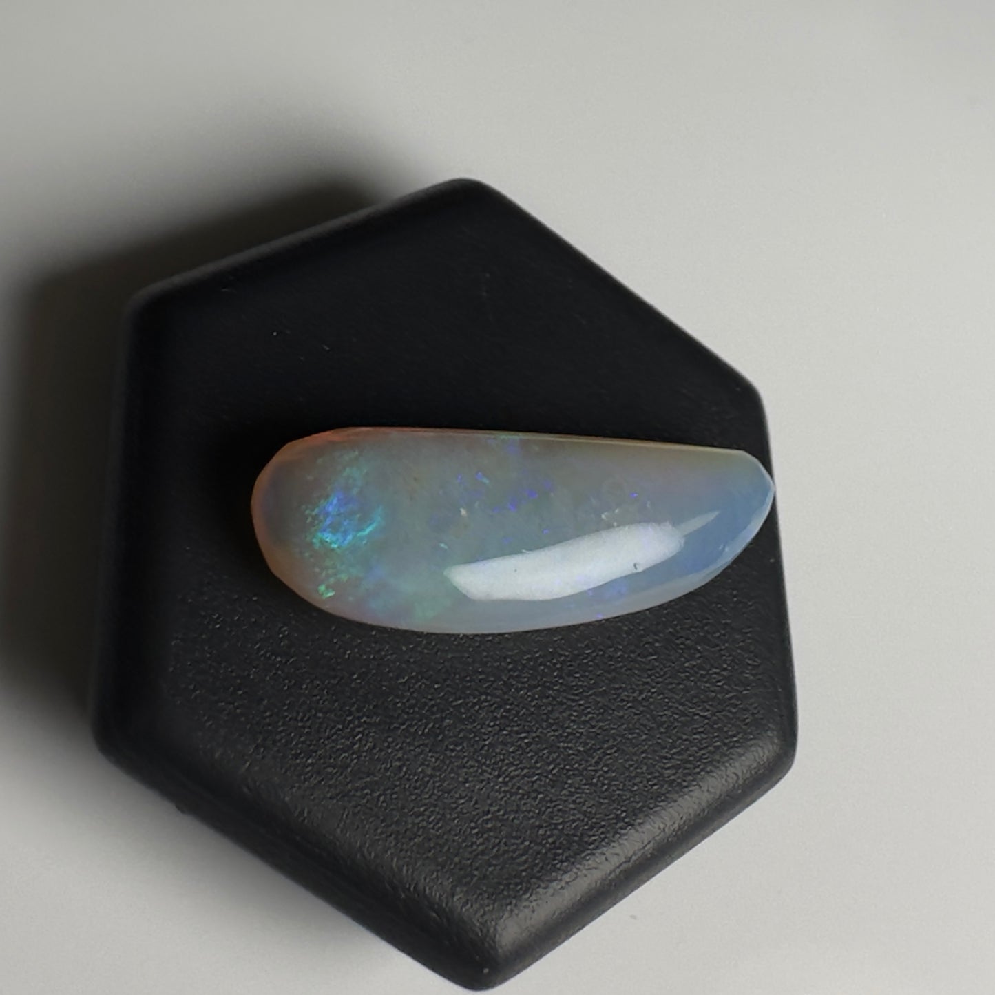 Lightning Ridge Opal 3.2carat Solid Hand-Cut Luxury