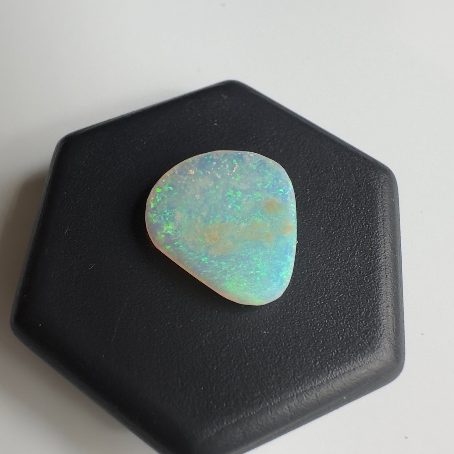 Lightning Ridge Opal 1.5carat Solid Hand-Cut Luxury