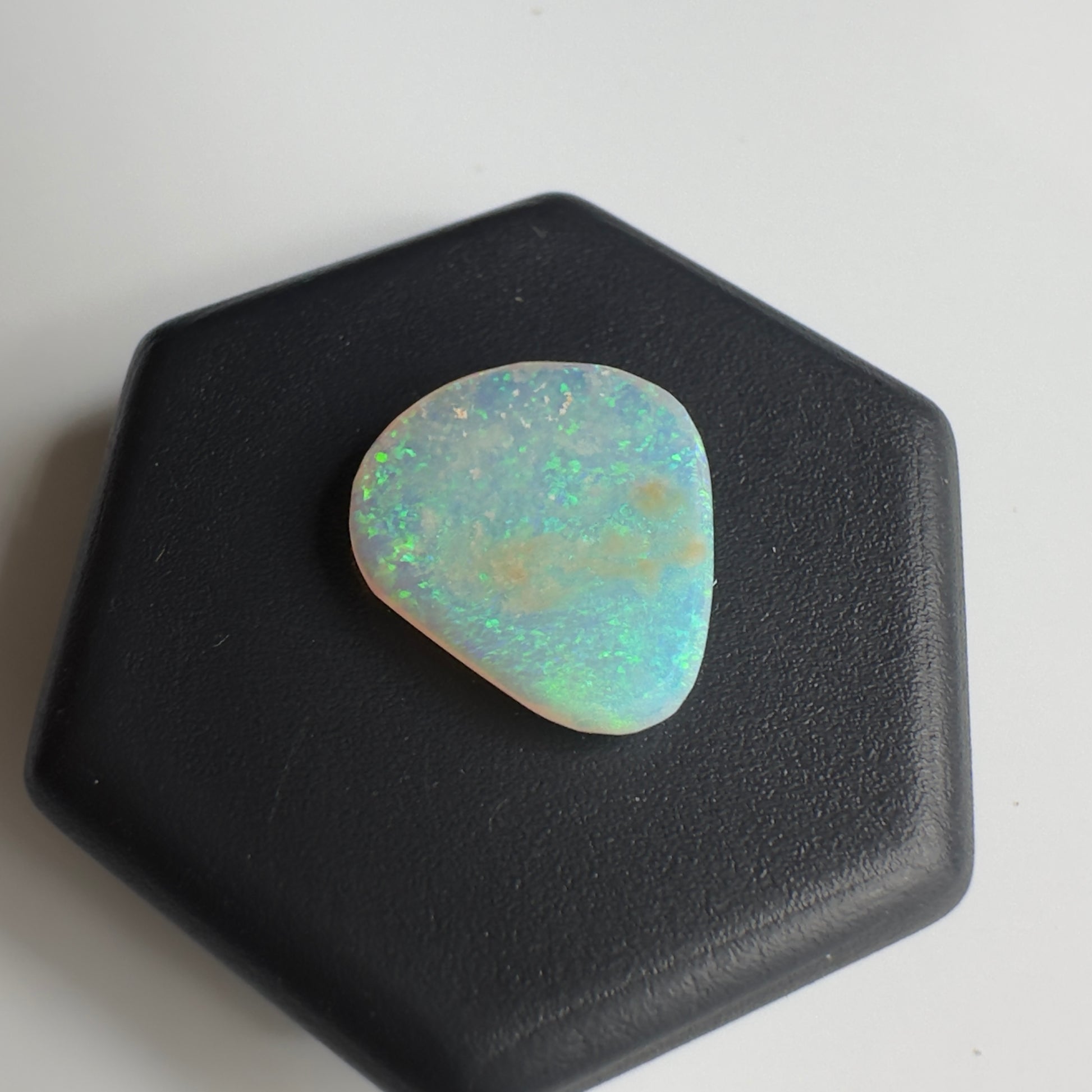 Lightning Ridge Opal 1.5carat Solid Hand-Cut Luxury