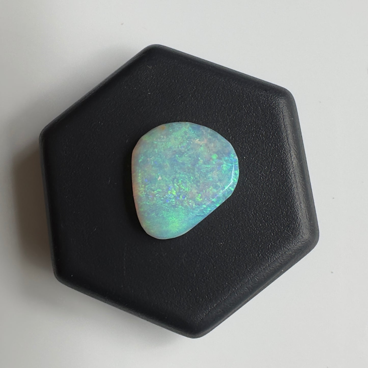 Lightning Ridge Opal 1.5carat Solid Hand-Cut Luxury