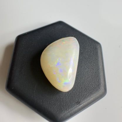 Coober Pedy Opal 3.8carat Solid Hand-Cut Luxury