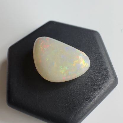 Coober Pedy Opal 3.8carat Solid Hand-Cut Luxury