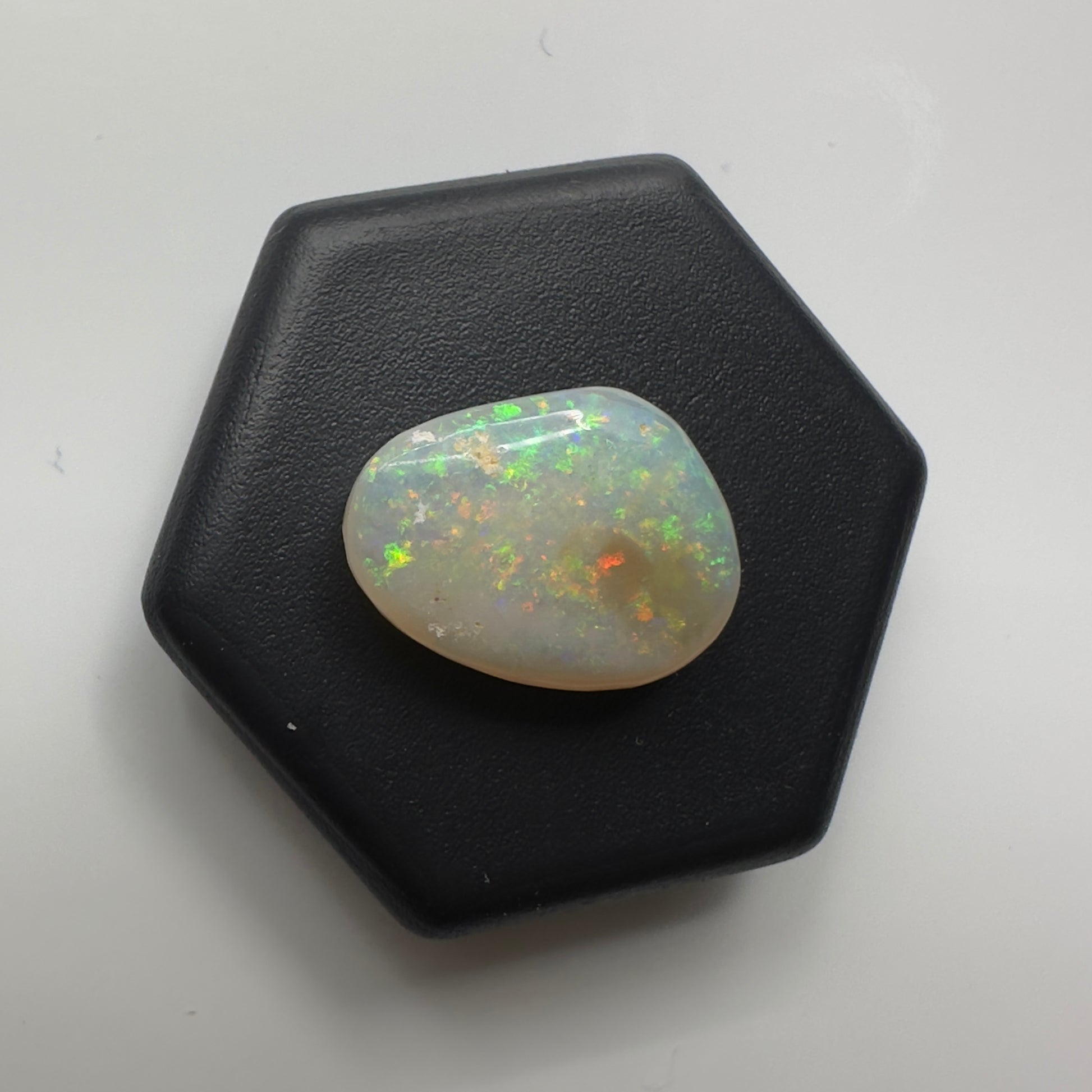 Coober Pedy Opal 2.4carat Solid Hand-Cut Luxury