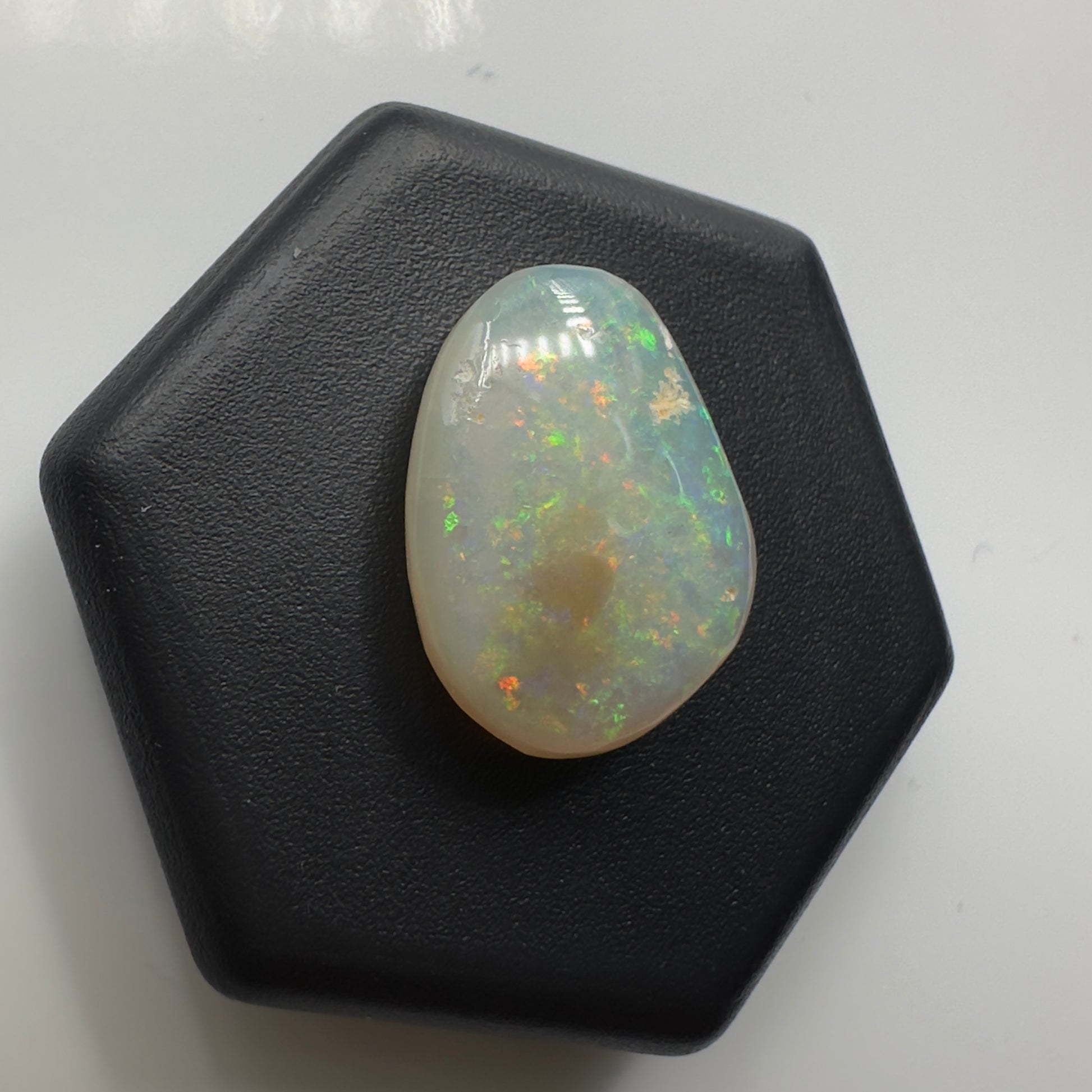 Coober Pedy Opal 2.4carat Solid Hand-Cut Luxury