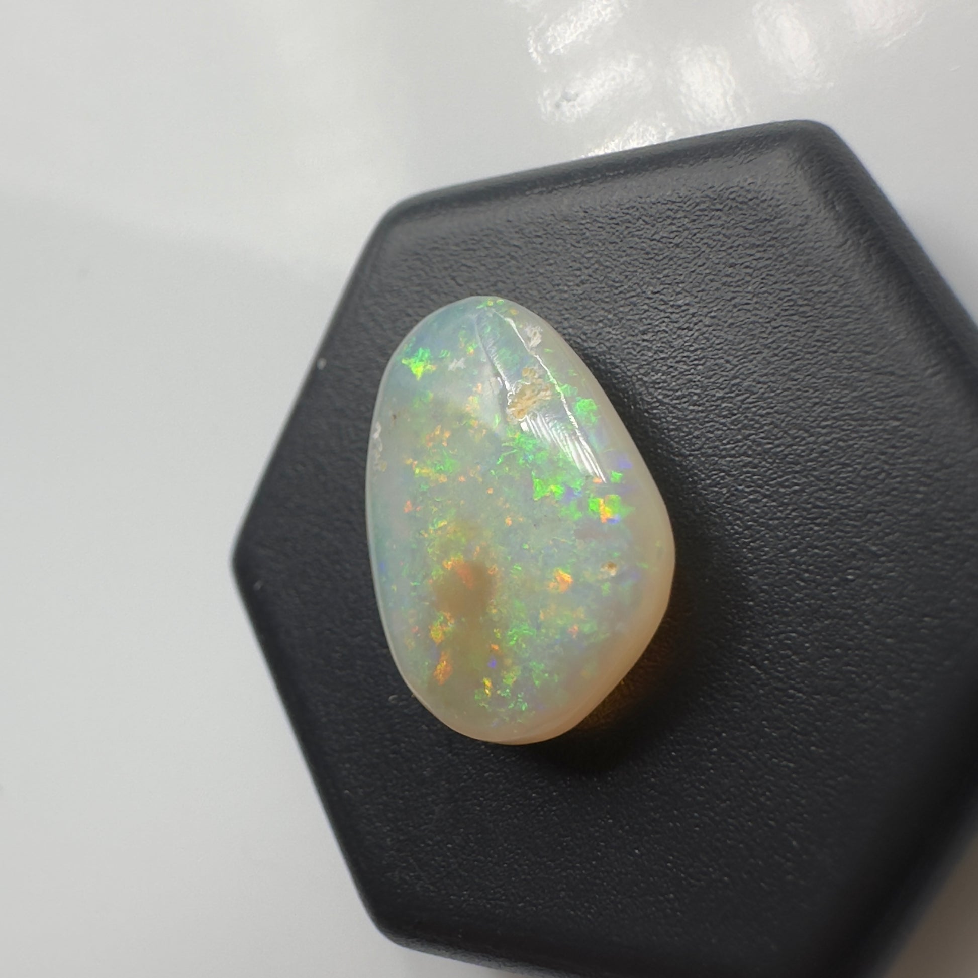 Coober Pedy Opal 2.4carat Solid Hand-Cut Luxury - Iona Opal Australia