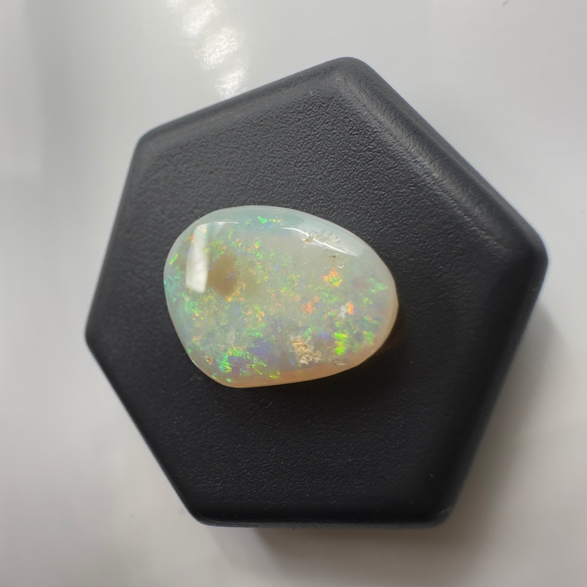 Coober Pedy Opal 2.4carat Solid Hand-Cut Luxury