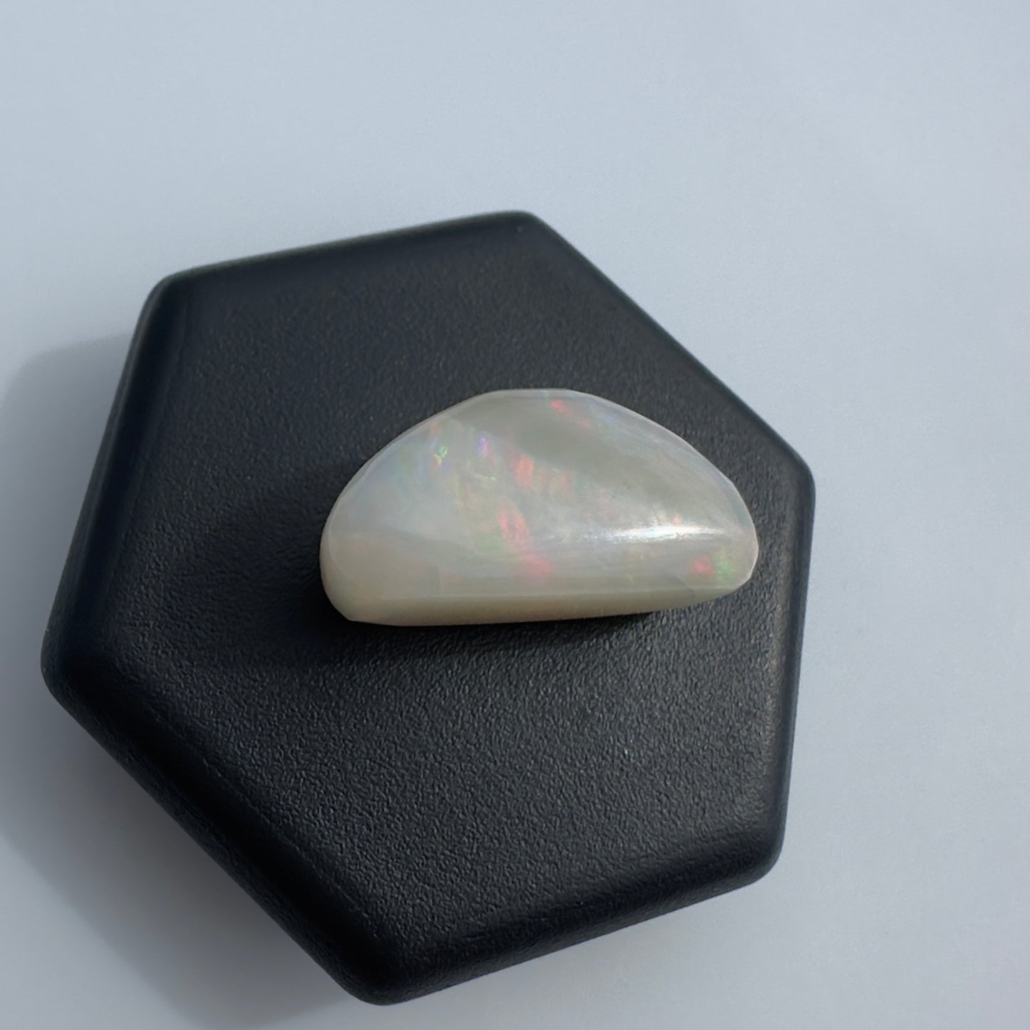 Coober Pedy Opal 3.7carat Solid Hand-Cut Luxury