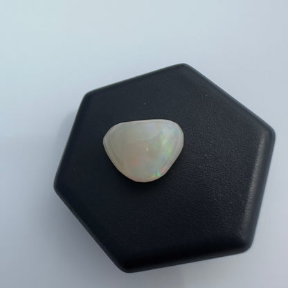 Coober Pedy Opal 1.9carat Solid Hand-Cut Luxury - Iona Opal Australia