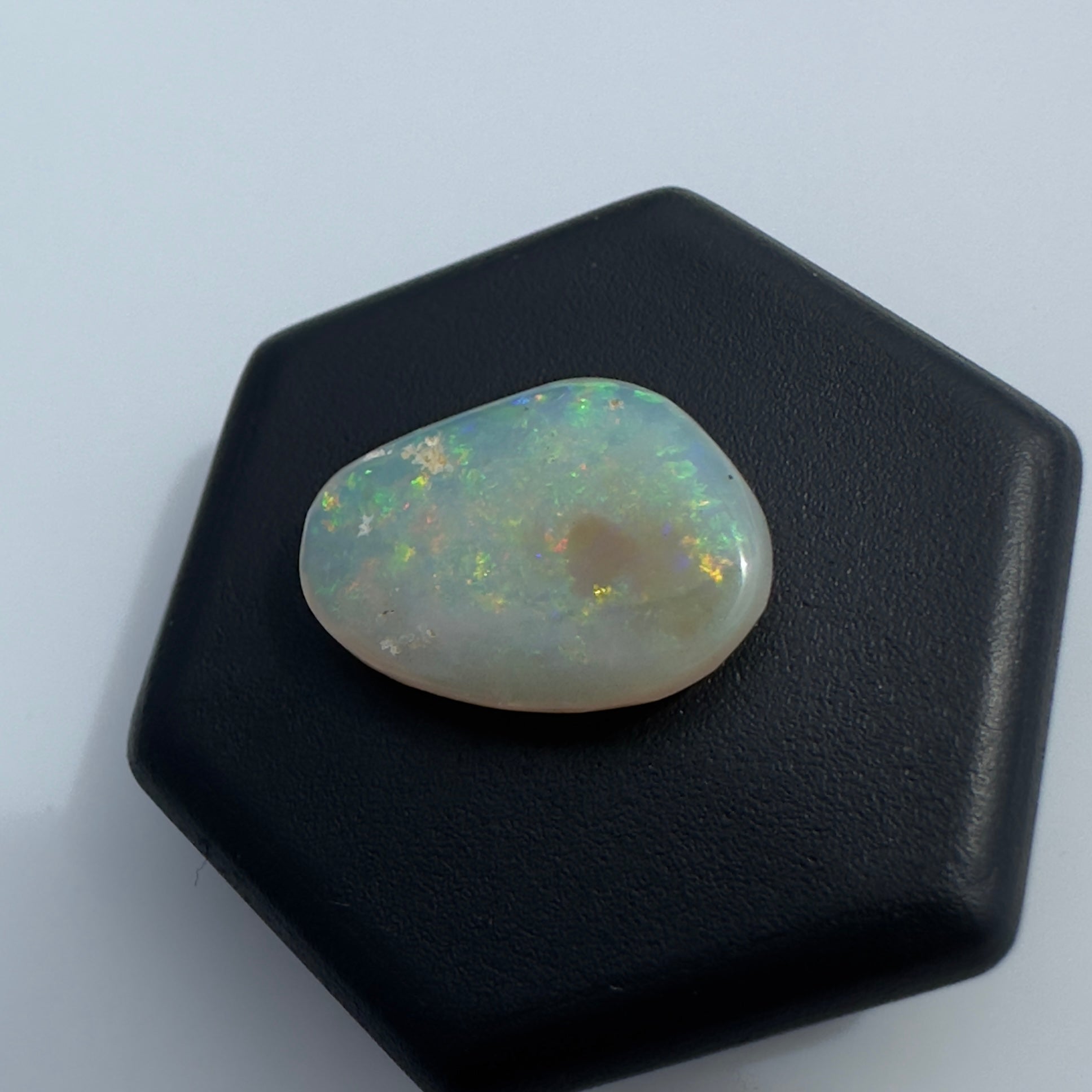 Coober Pedy Opal 2.4carat Solid Hand-Cut Luxury - Iona Opal Australia