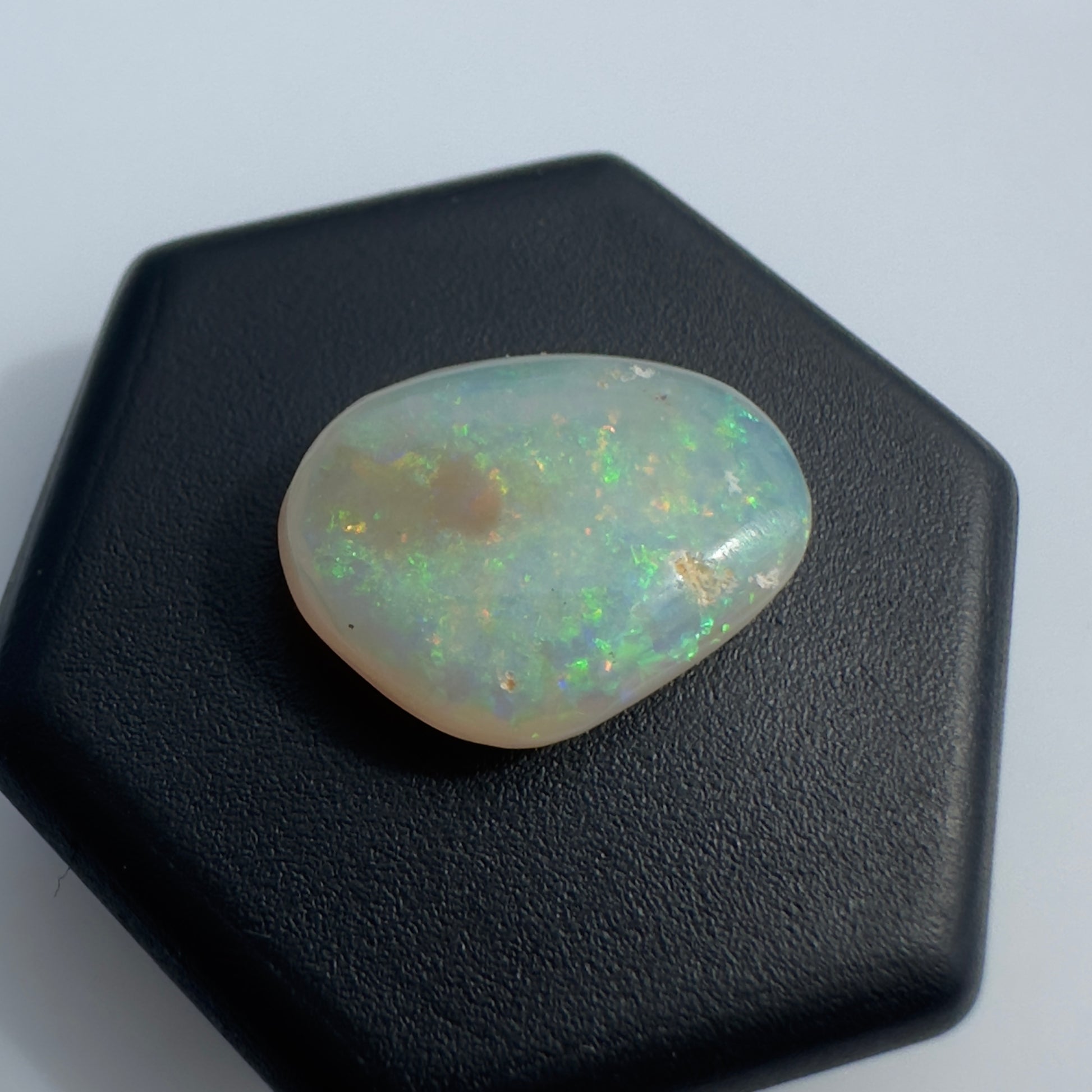 Coober Pedy Opal 2.4carat Solid Hand-Cut Luxury